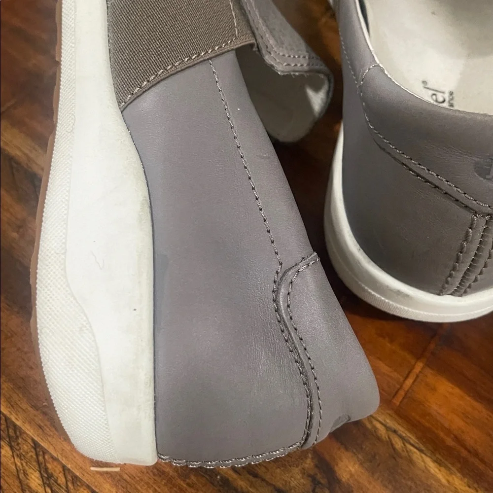 Josef Seibel Grey Leather Flat Slip On Sneakers Size 7 - 7.5 - Picture 8 of 13